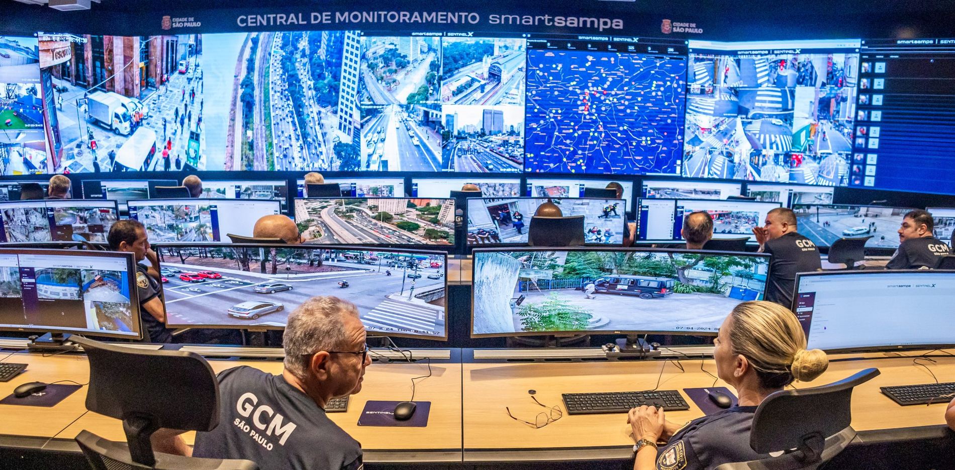 Central de Monitoramento Smart Sampa operando na plataforma SentinelX
